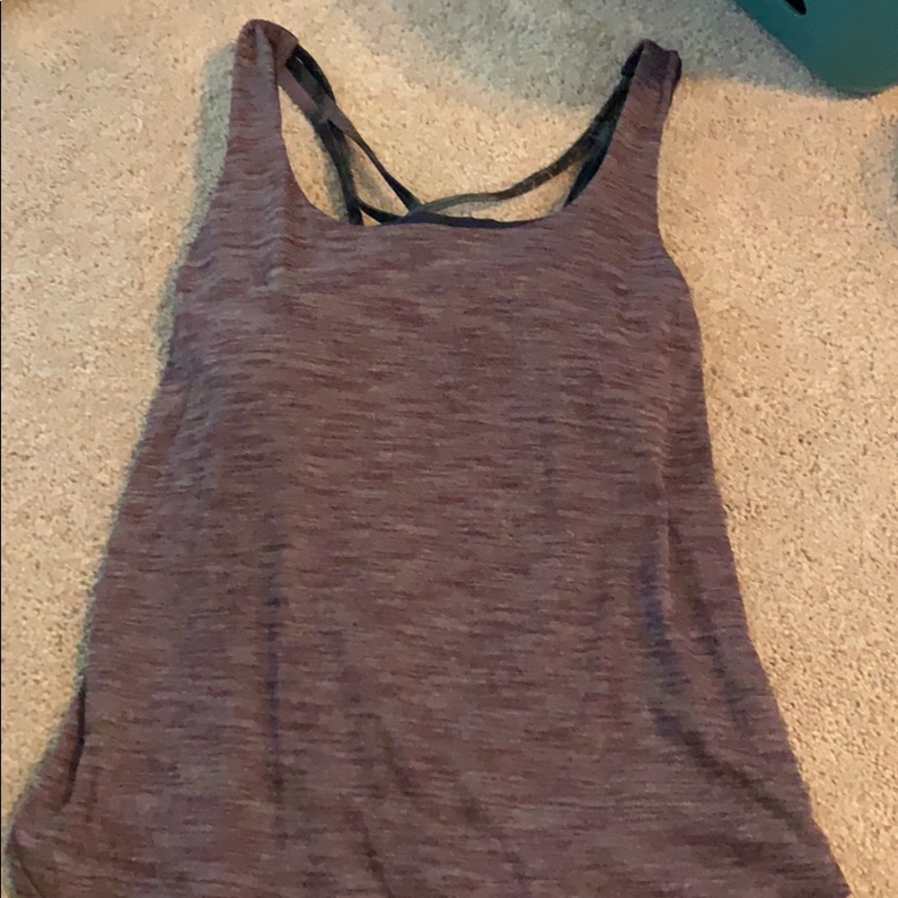 Lululemon tank